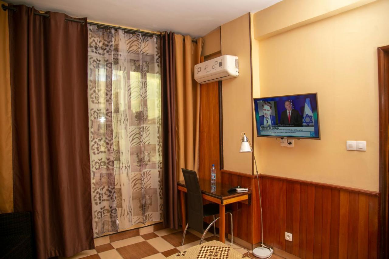 Yaahot Hotel Yaoundé Kültér fotó
