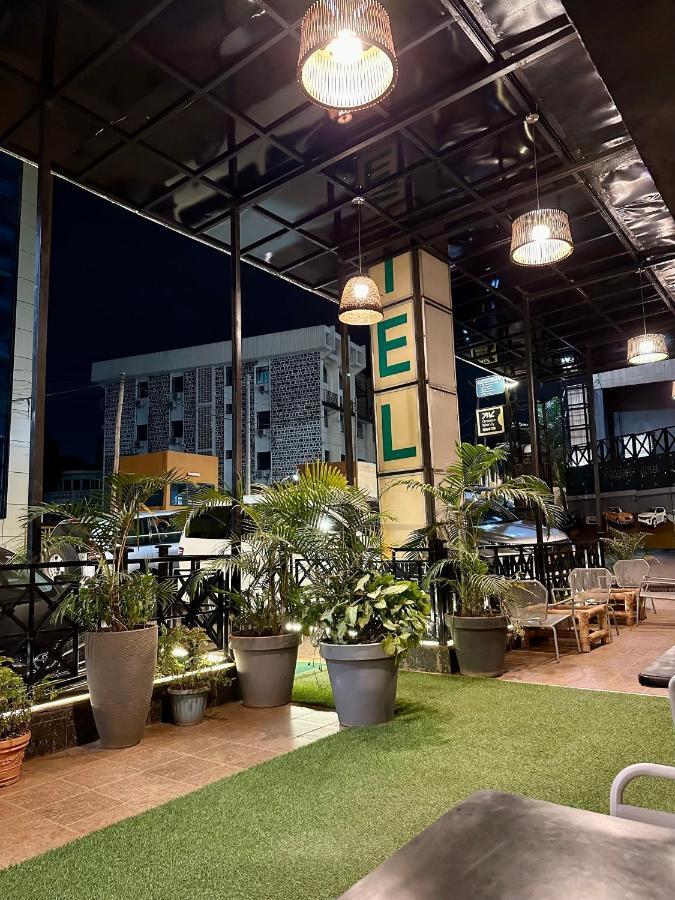 Yaahot Hotel Yaoundé Kültér fotó