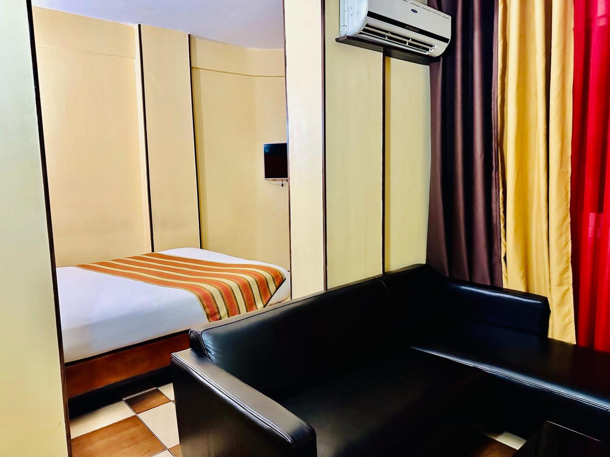 Yaahot Hotel Yaoundé Kültér fotó