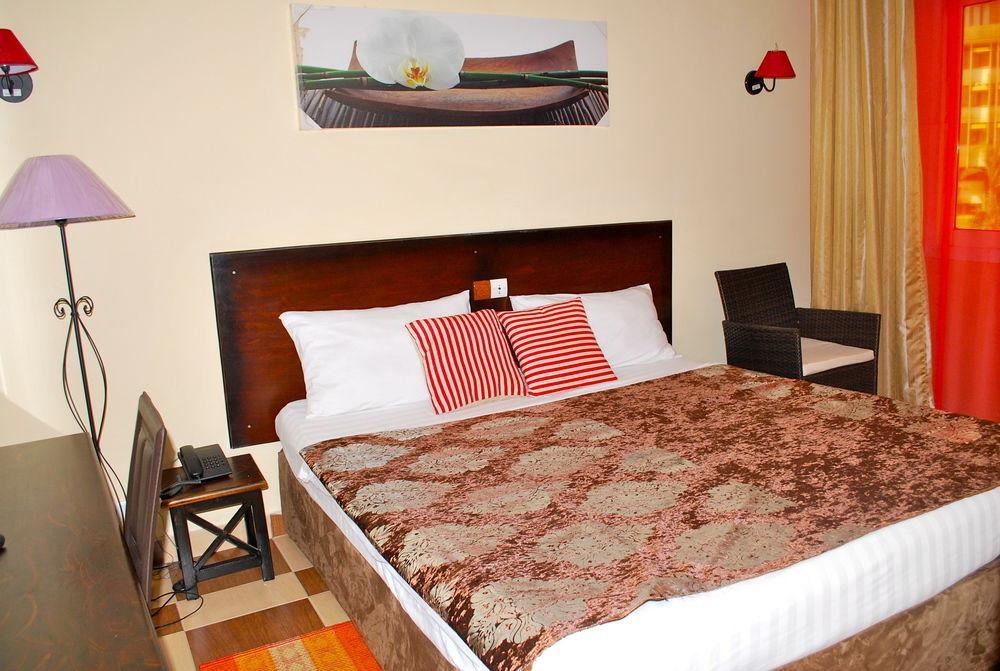 Yaahot Hotel Yaoundé Kültér fotó