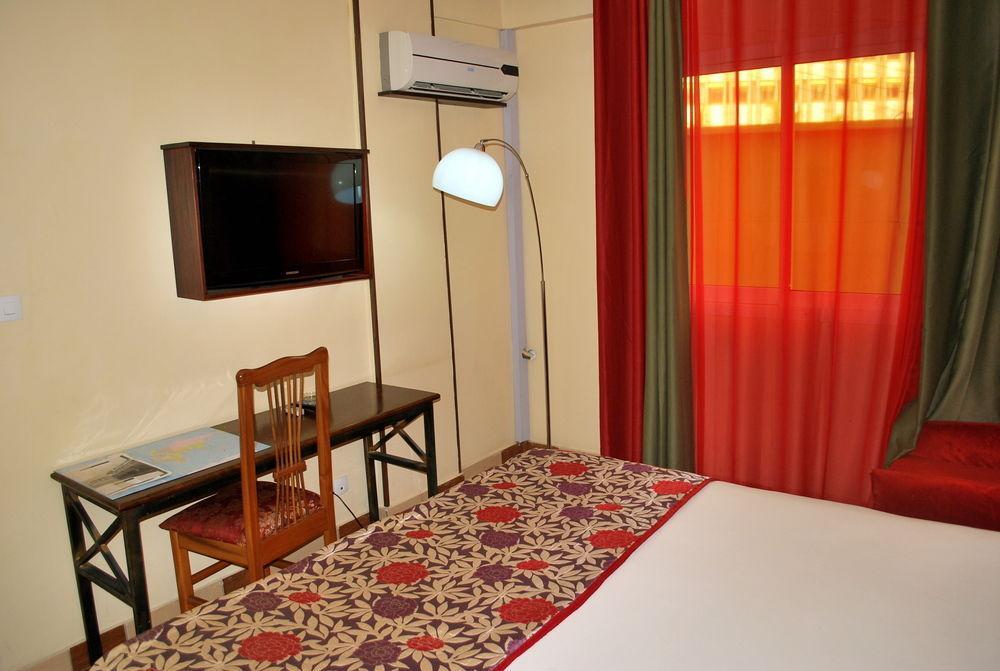 Yaahot Hotel Yaoundé Kültér fotó