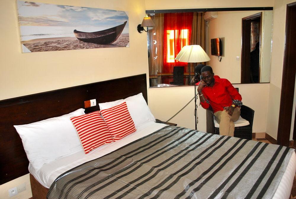 Yaahot Hotel Yaoundé Kültér fotó