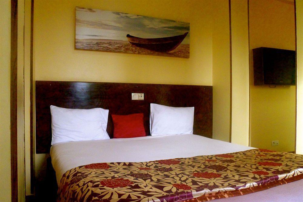 Yaahot Hotel Yaoundé Kültér fotó