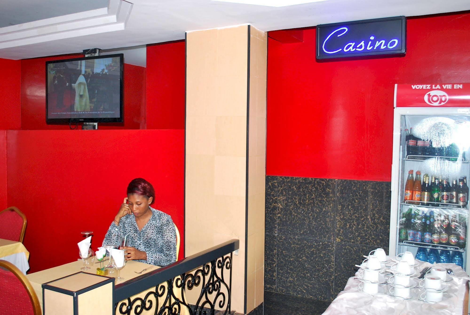 Yaahot Hotel Yaoundé Kültér fotó